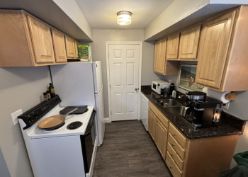 445-Irving-full-kitchen-1024x768-1.jpg